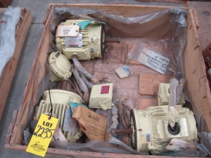 MOTOR, ELECTRIC TYPE, 5 HORSEPOWER, 460VAC 3 PHASE 60HZ ELEC RATING, 1730 RPM, 184TCZ FRAME, 7 AMPS, TENV ENCLOSURE, CONTINUOUS DUTY, 1.0 SERVICE FACTOR, 1" DIA SHAFT. FACE MOUNT, WITH SLOT KEY INSULATION CLASS "H" TYPE "RH",50C MAX AMBIENT TEMPERATURE, NEMA DESIGN "B", KVA CODE "H", FACE MOUNTED, PART # 600288-238 (W-44) LOADING & HANDLING FEE $15-